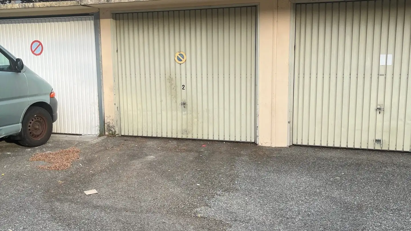 Single garage for rent - Rue D'aoste 6, 1920 Martigny