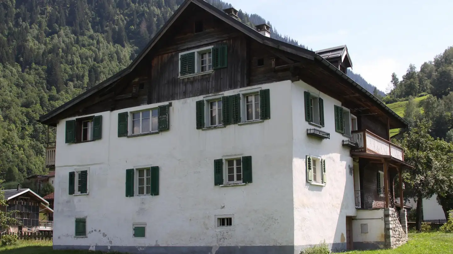 Appartamento in vendita - Via Caglieci 6, 7173 Surrein - Photo 3