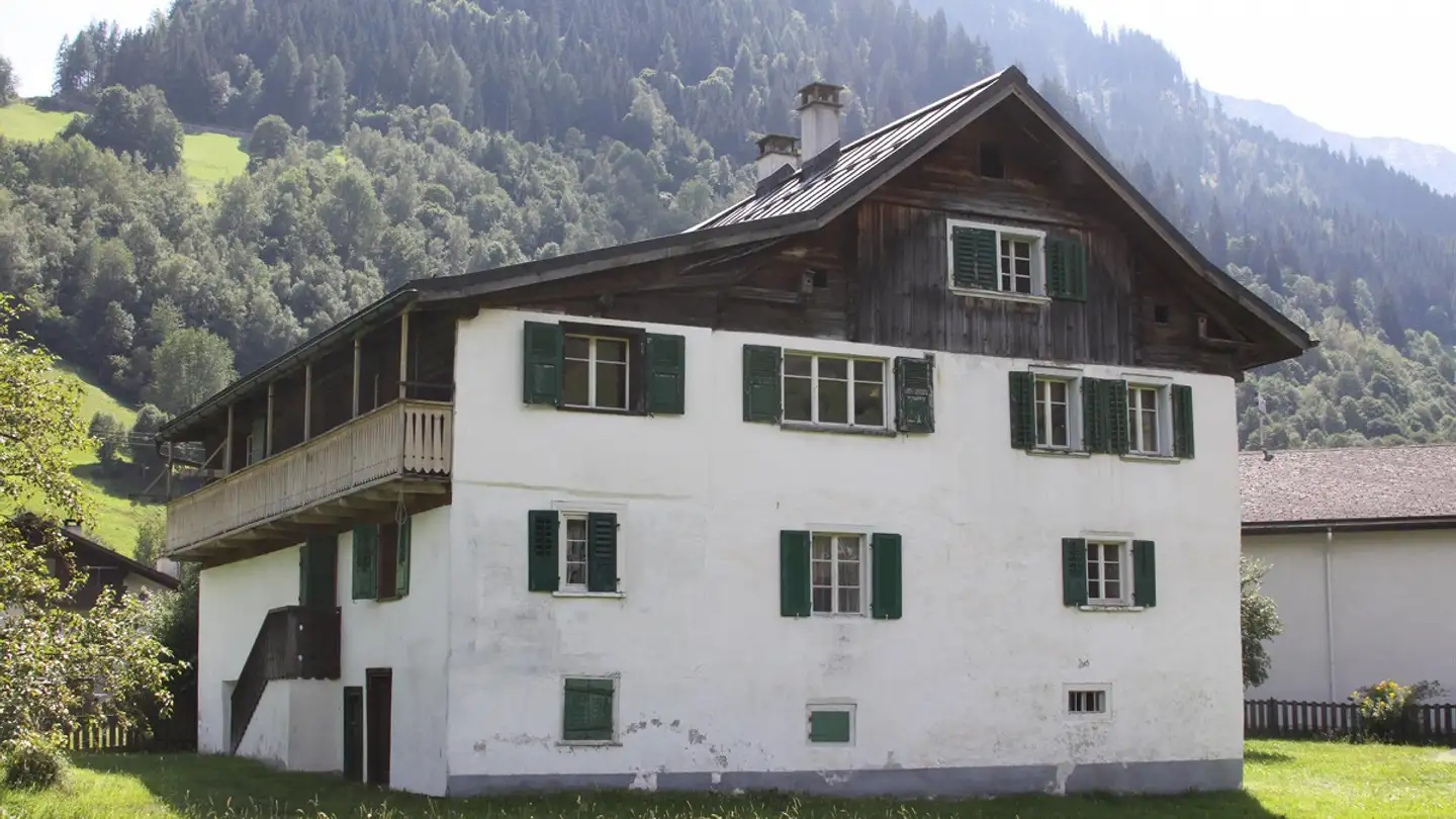 Appartamento in vendita - Via Caglieci 6, 7173 Surrein - Photo 4