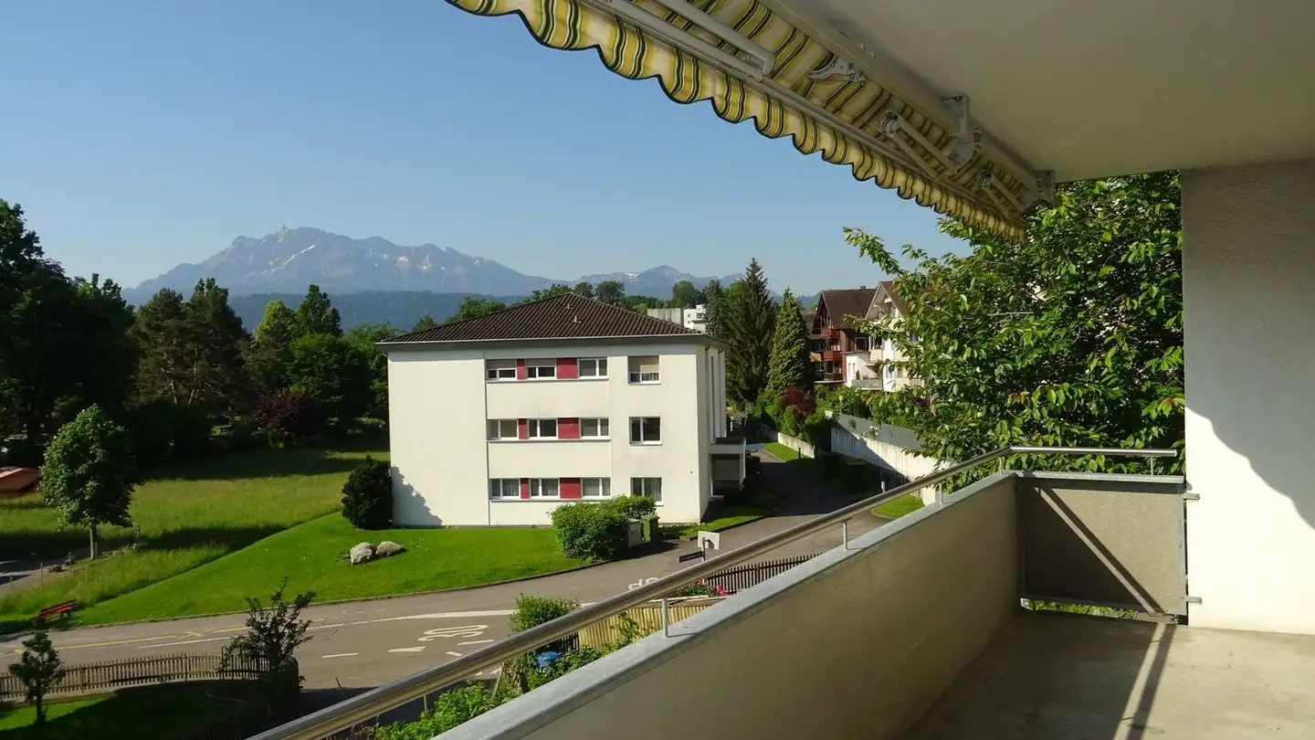 Appartement à louer - 6020 Emmenbrücke