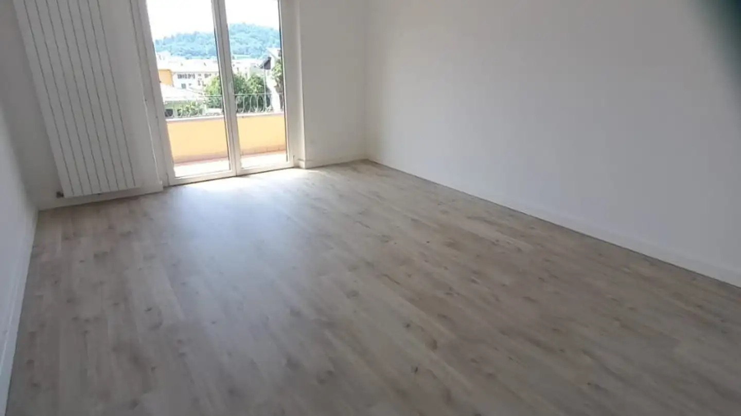 Apartment for rent - 6600 Muralto - Photo 3