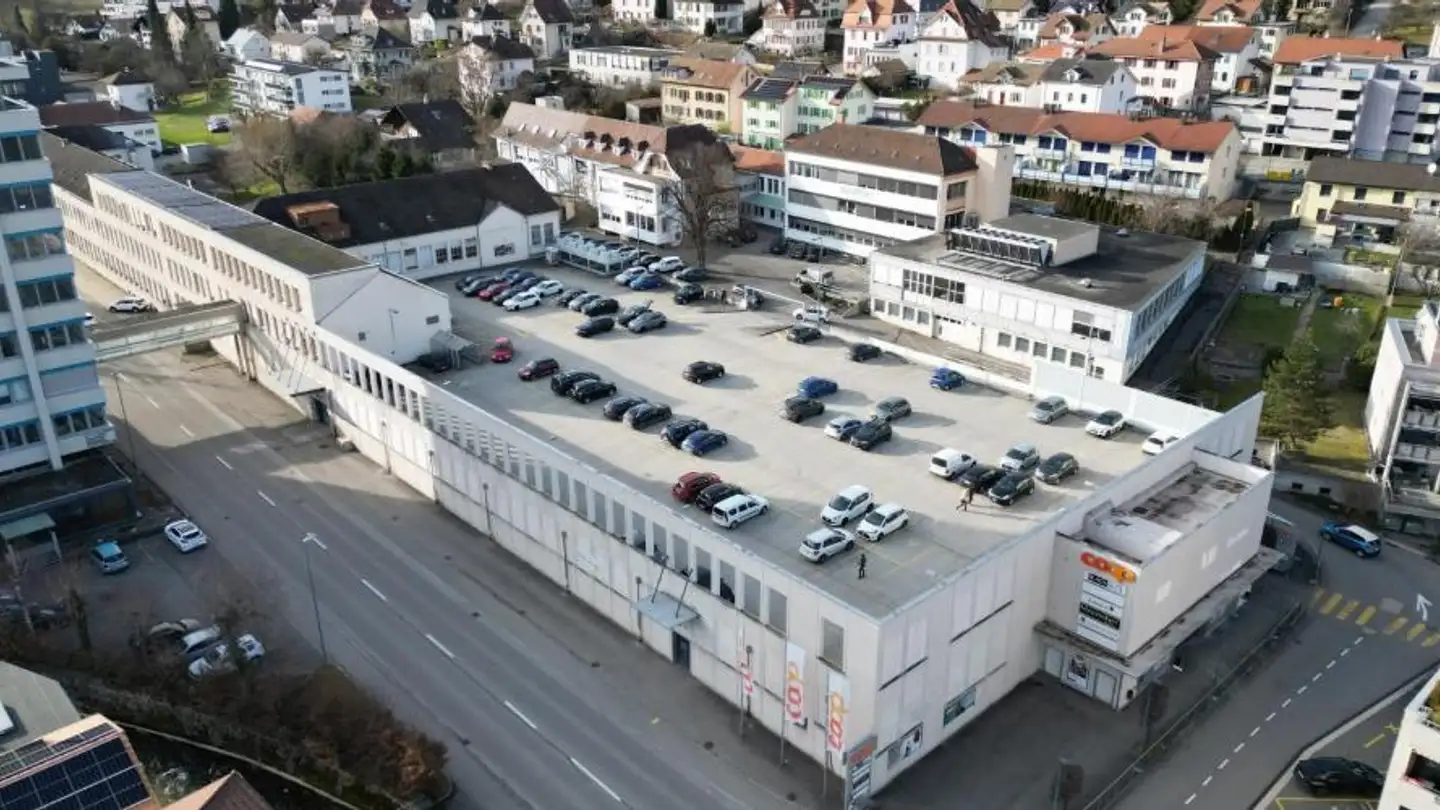Gewerbe mieten - Rue Industrielle 16, 2740 Moutier