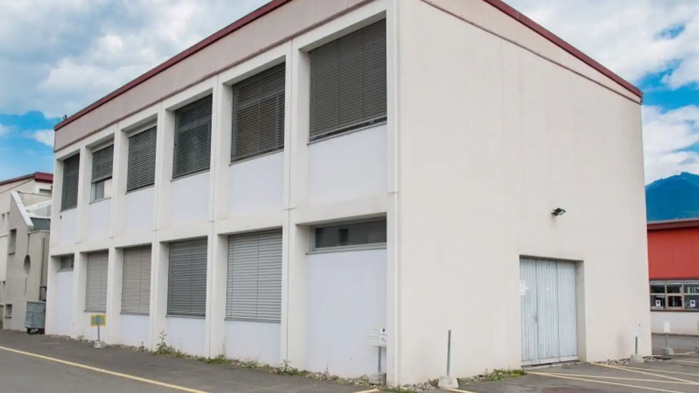 Gewerbe mieten - Zone Industrielle Bovéry 52, 1868 Collombey - Foto 3