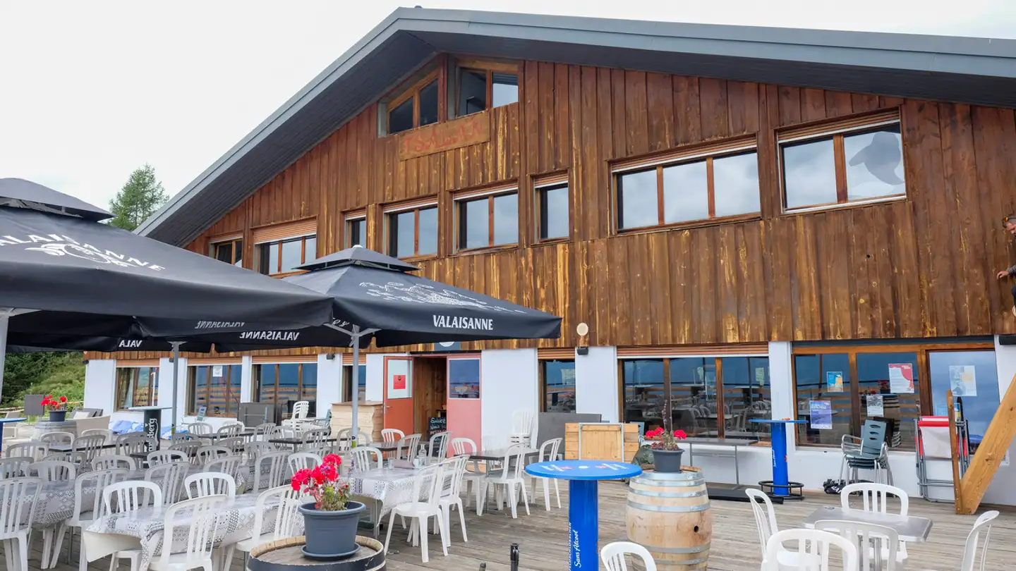 Edificio ad uso misto in vendita - Route D'anzère, 1972 Anzère