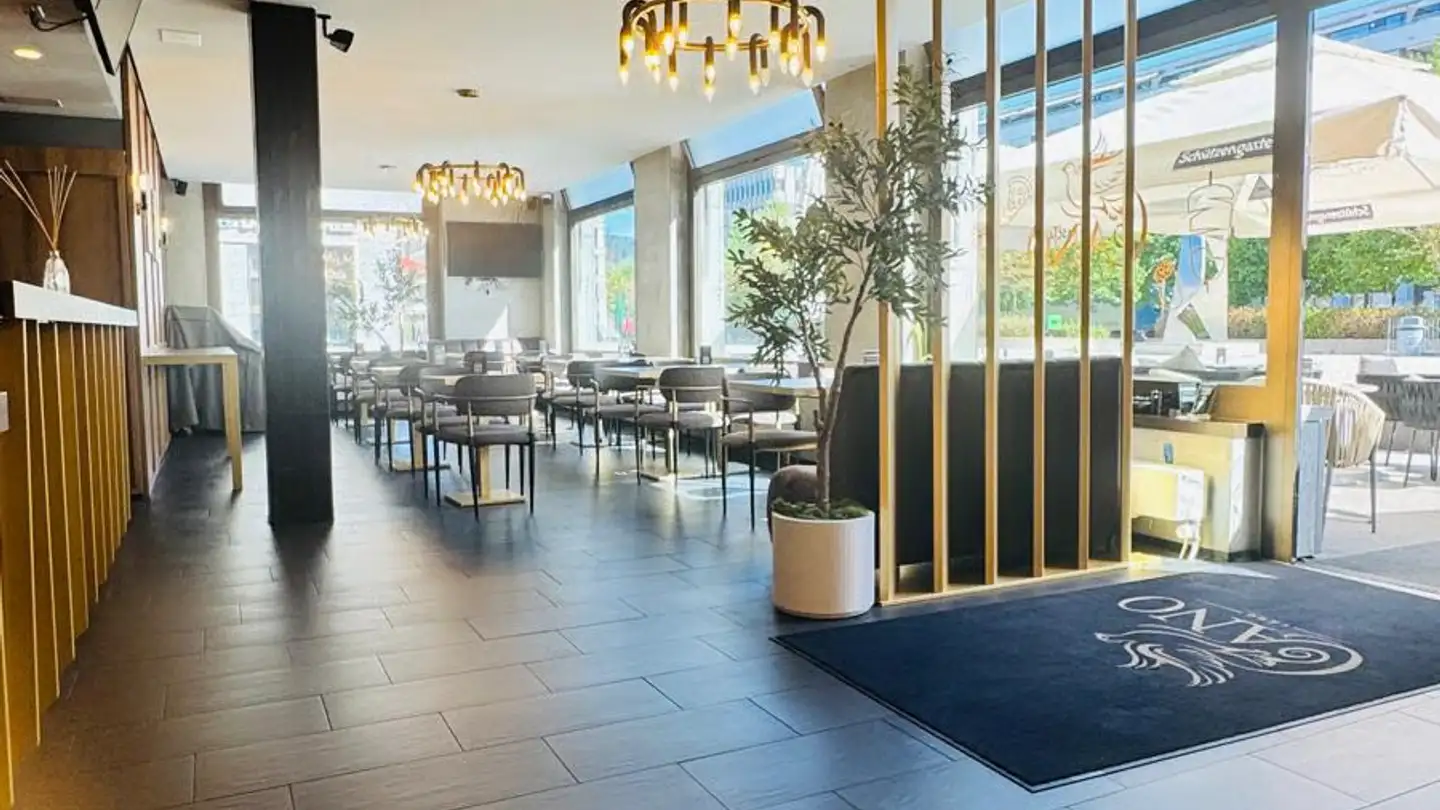 Restaurant for rent - Rapidplatz 3, 8953 Dietikon - Photo 2