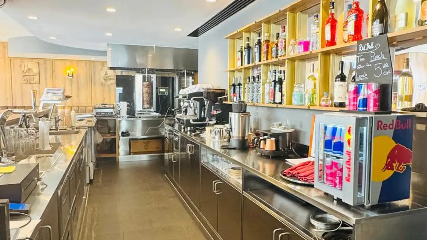 Restaurant for rent - Rapidplatz 3, 8953 Dietikon - Photo 4