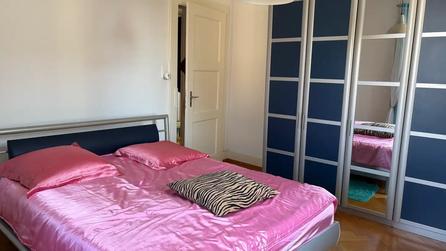 Single room for rent - 1023 Crissier