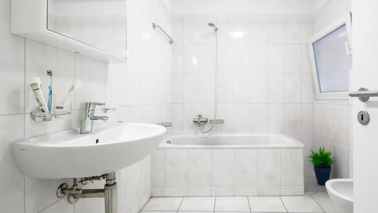 Appartamento in affitto - In Strèda Vegia 19, 6705 Cresciano - Photo 4