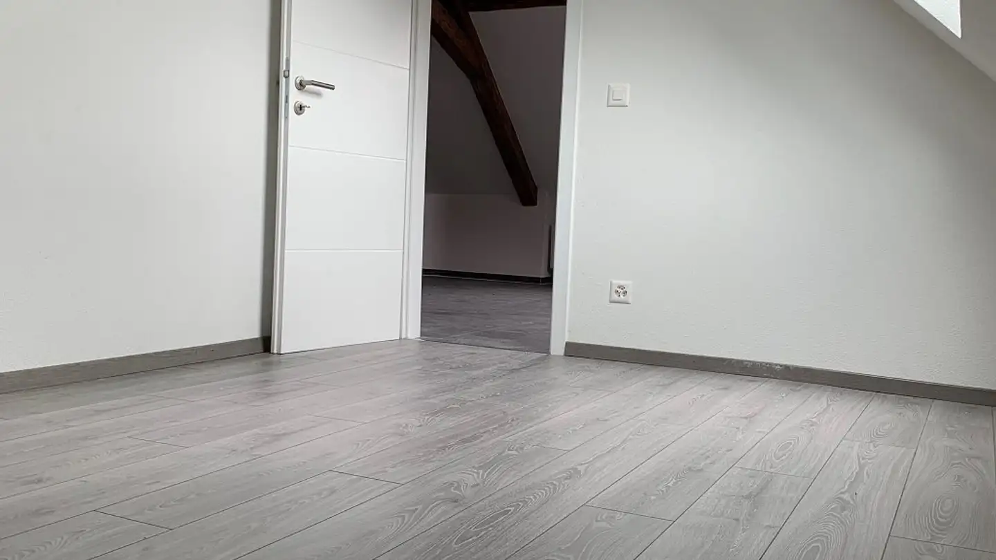 Attic flat for rent - Route Cantonale 49, 1897 Les Evouettes - Photo 3