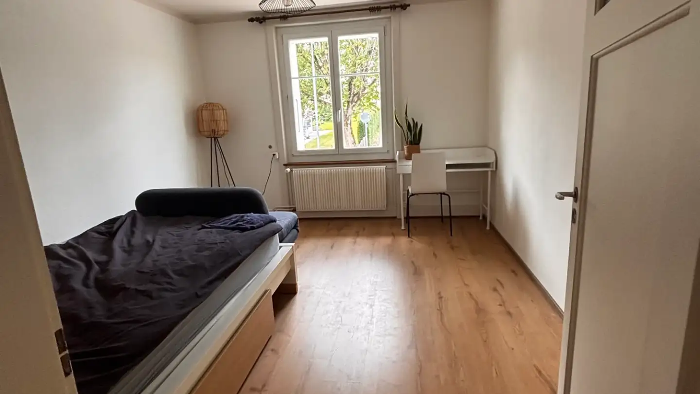 Single room for rent - 1341 L'Orient
