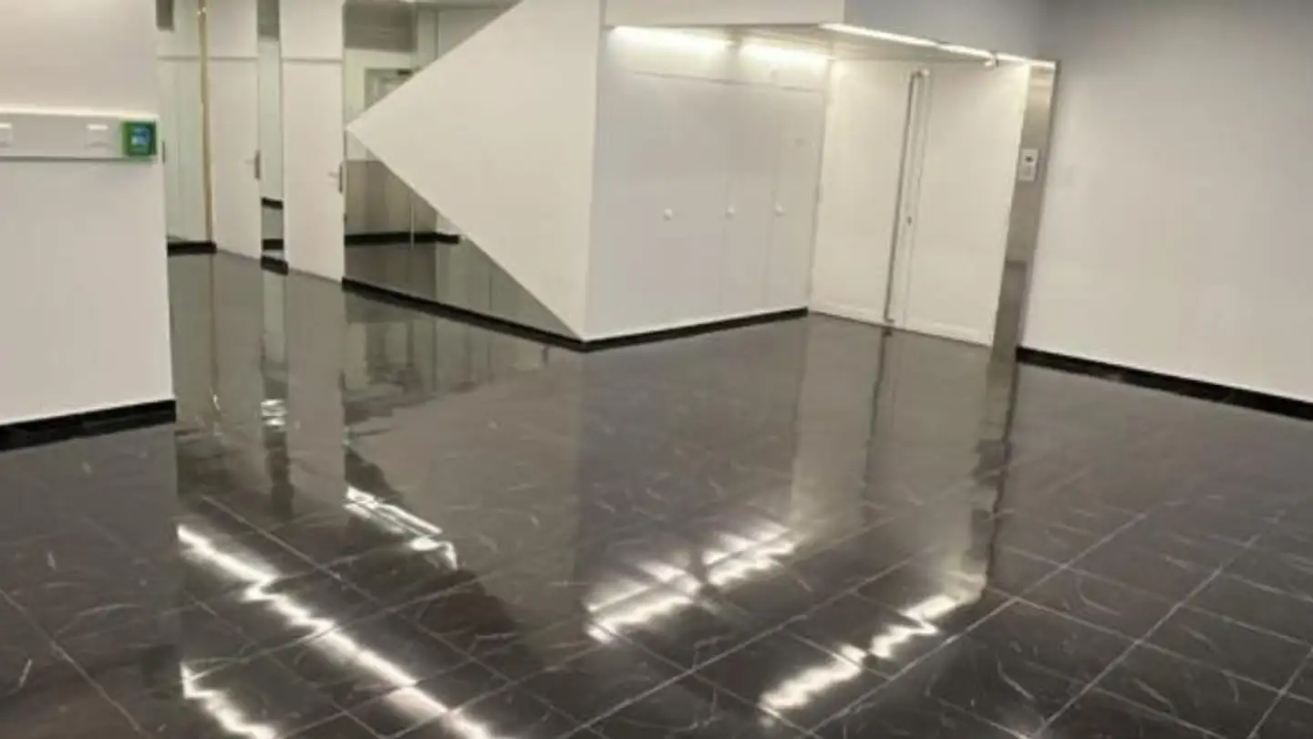 Outdoor parking space for rent - Avenue Industrielle 4, 1227 Carouge GE - Photo 2