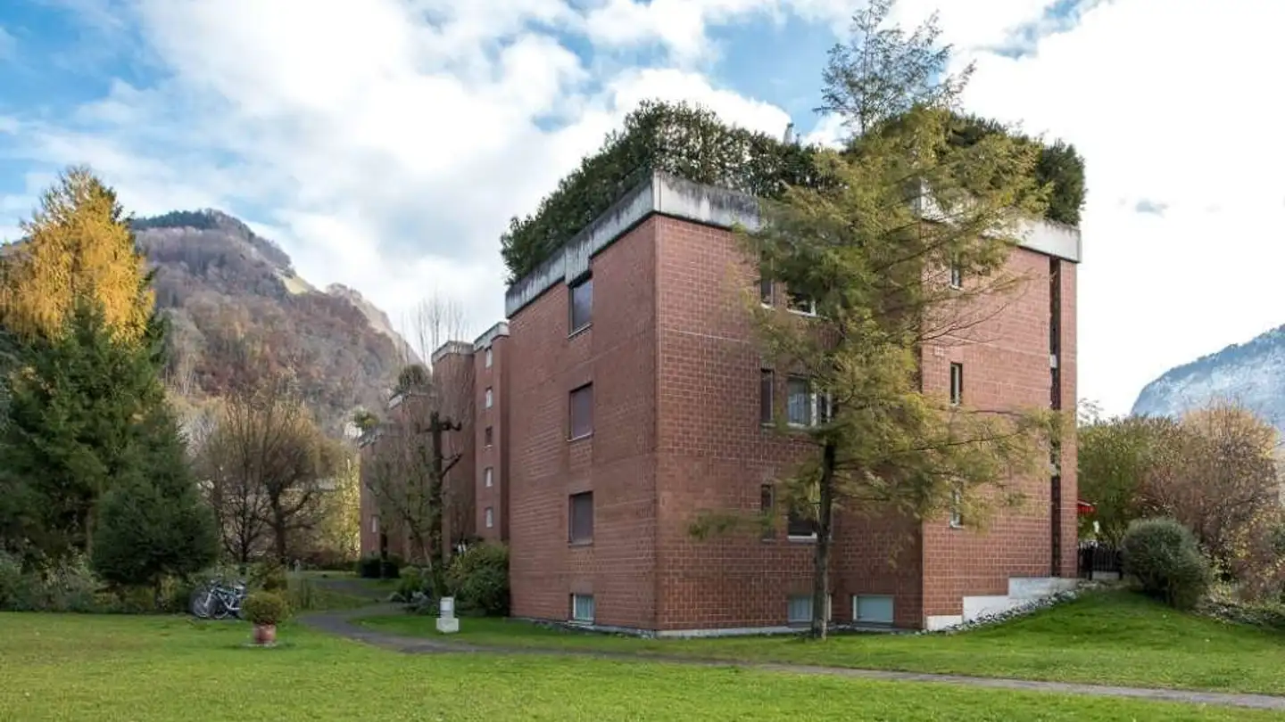 Tiefgaragenstellplatz mieten - Schützenmatte, 6362 Stansstad