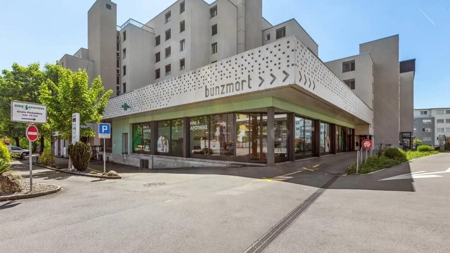 Tiefgaragenstellplatz mieten - Friedhofstrasse 2, 5610 Wohlen AG