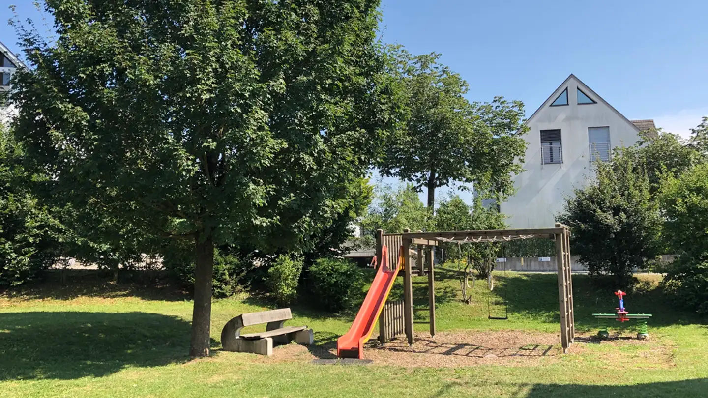 Wohnung mieten - Schornäglenstrasse 37, 8623 Wetzikon ZH - Foto 2