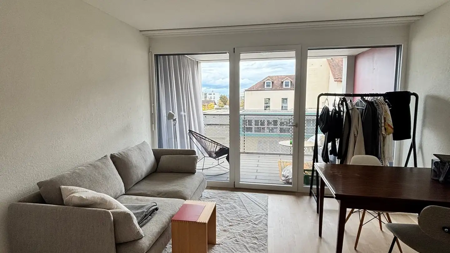 Appartement à louer - 9320 Stachen