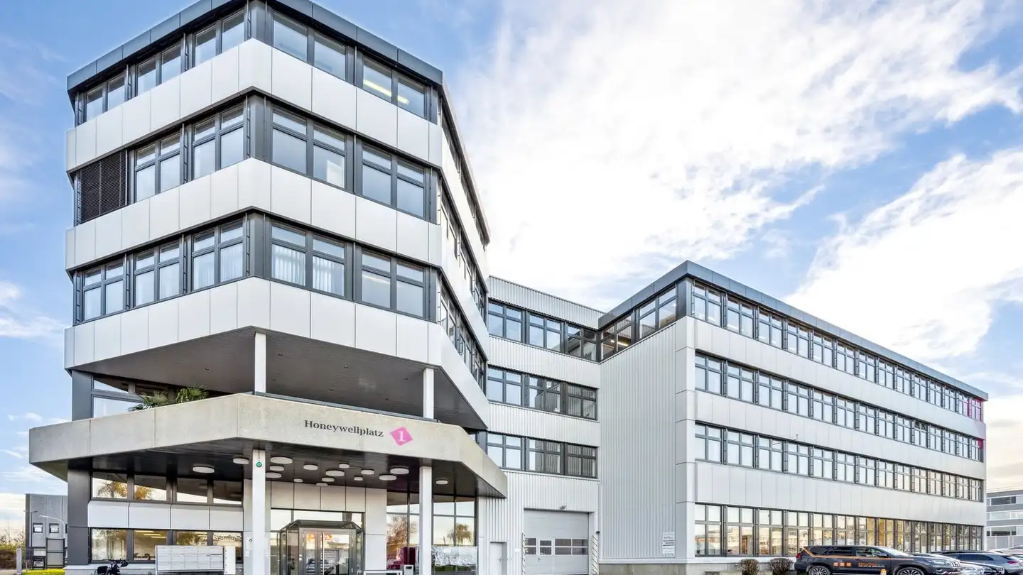 Commerciale in affitto - Honeywell-Platz 1, 8157 Dielsdorf