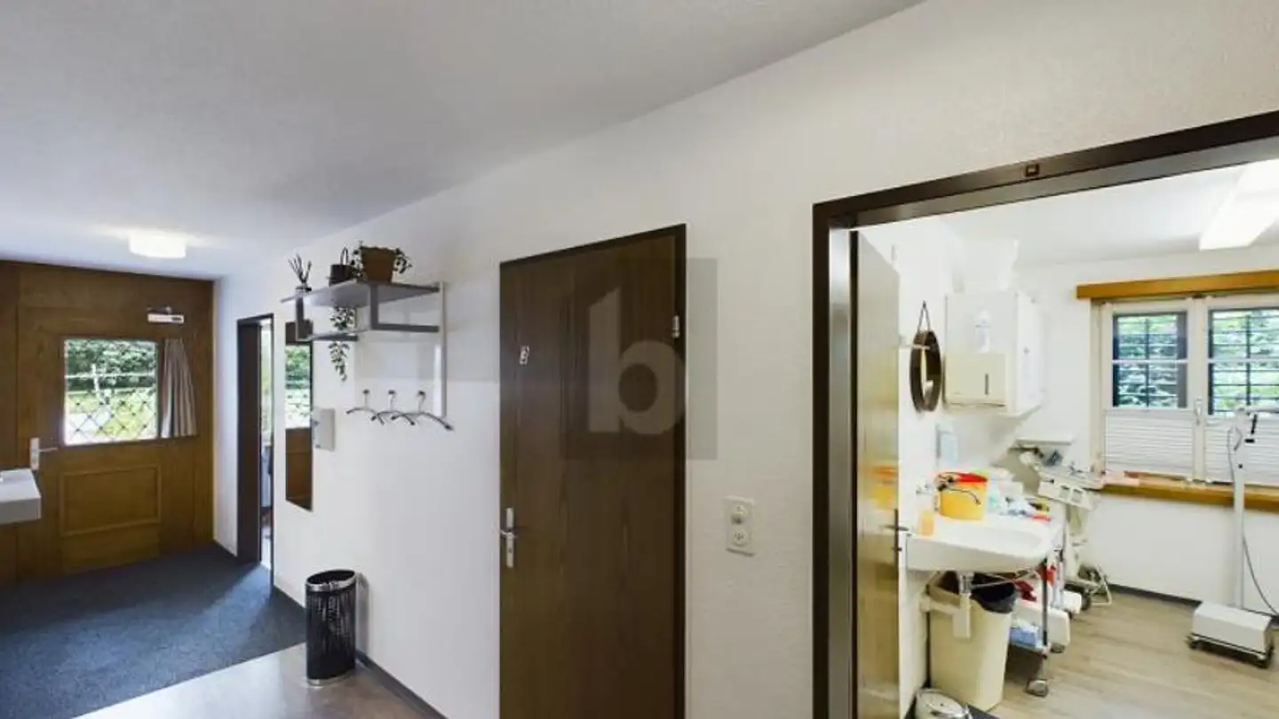 Office space for rent - 8597 Landschlacht - Photo 2