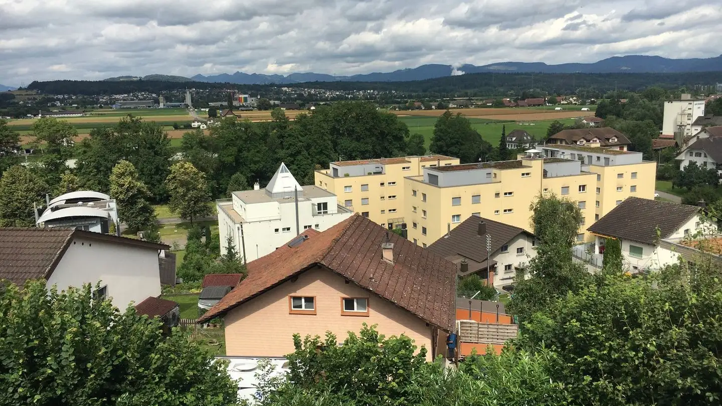 Wohnung mieten - Leinstrasse 18, 5037 Muhen