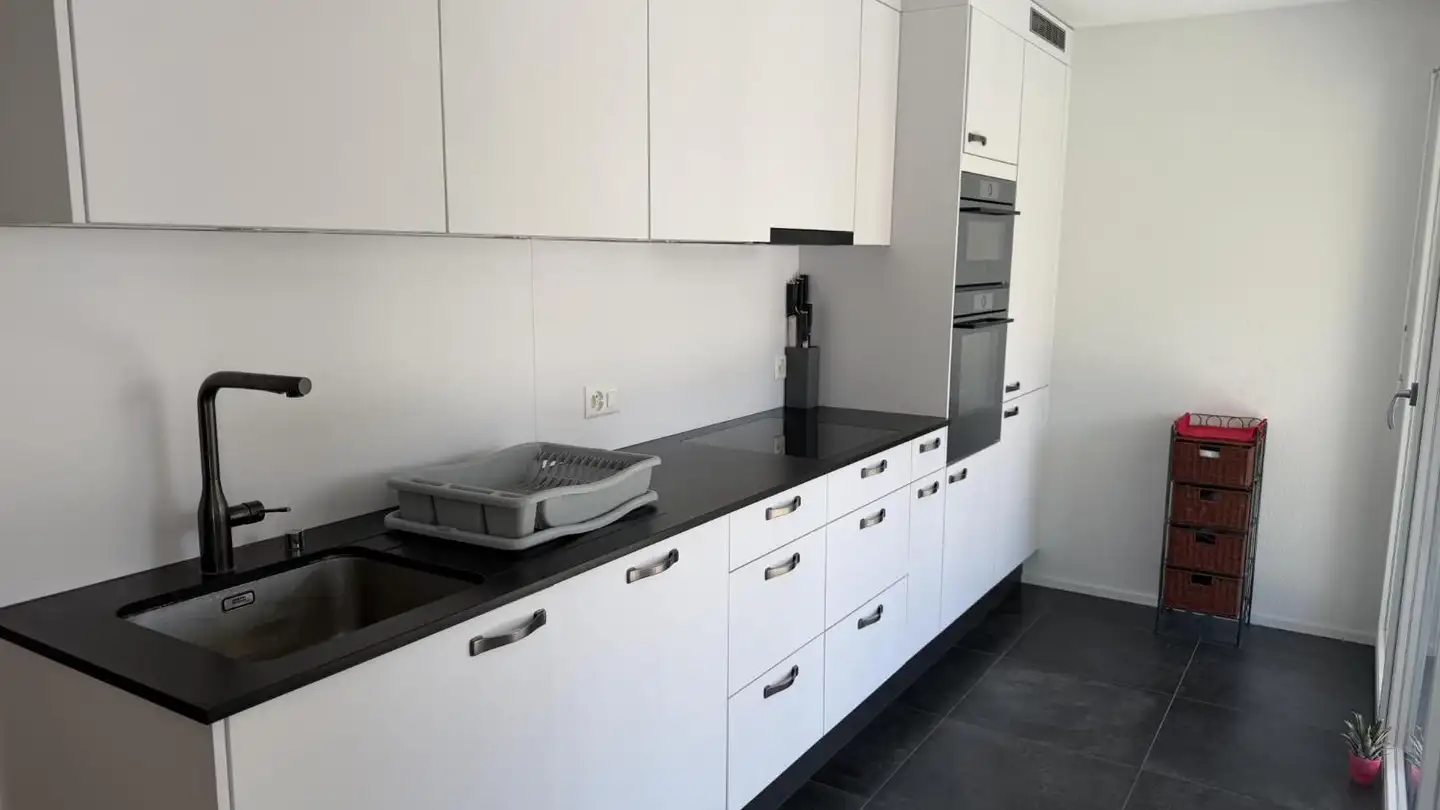 Furnished apartment for rent - Place De L'eglise 5c, 1267 Vich - Photo 3