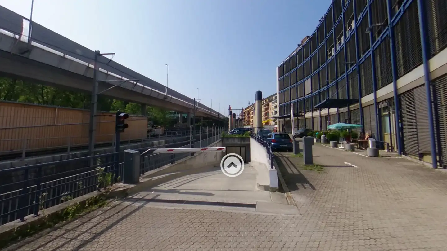 Place de parking souterraine à louer - Manessestrasse 85, 8045 Zürich - Photo 3