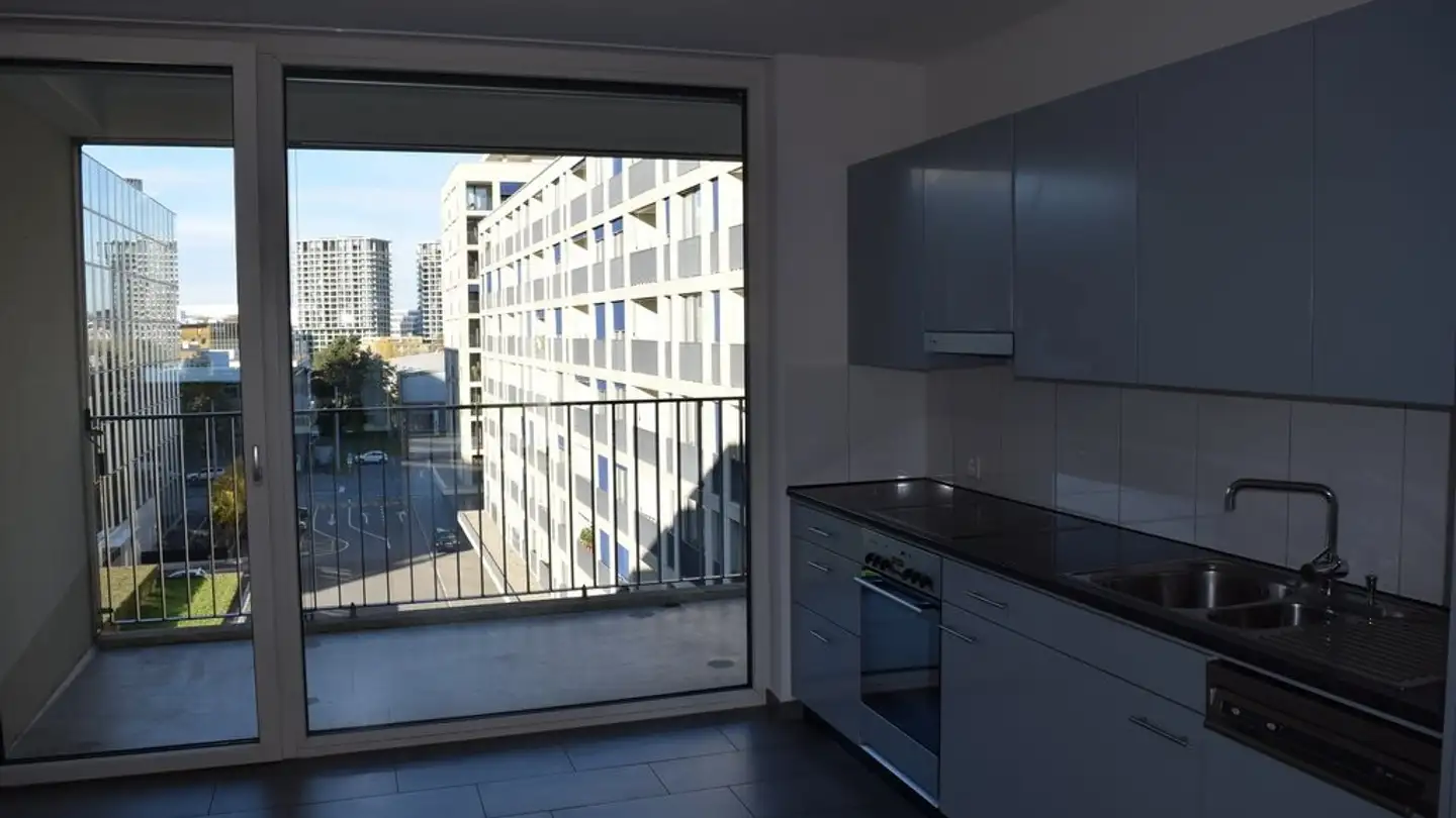 Apartment for rent - Hagenholzstrasse 68, 8050 Zürich - Photo 2