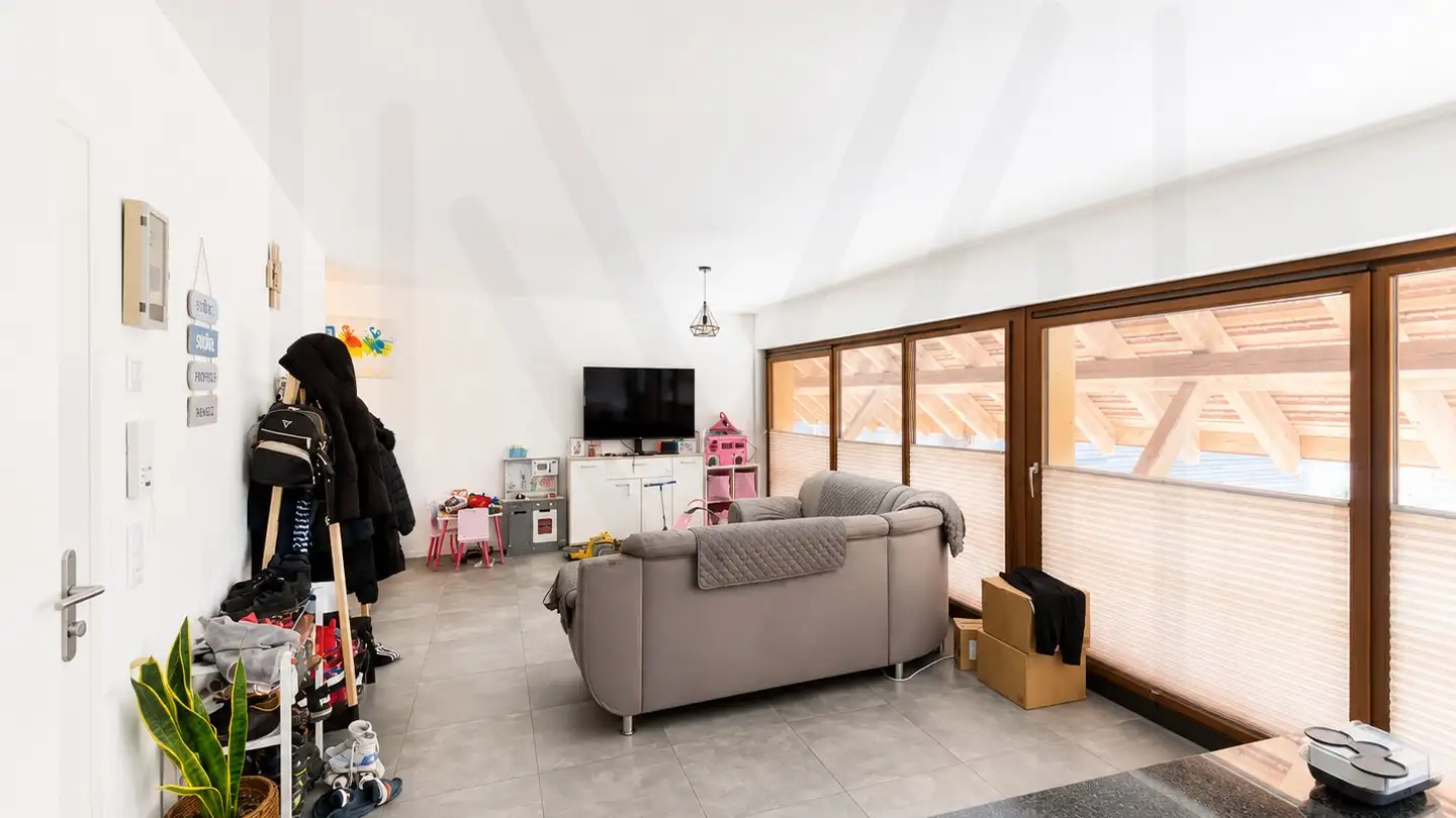Apartment for sale - 1754 Corjolens