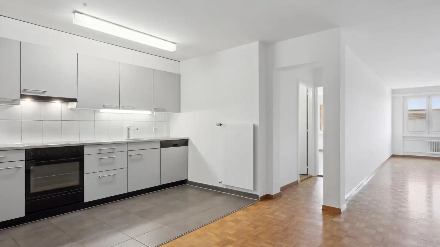 Appartement à louer - Rue De Champréveyres 14, 2000 Neuchâtel - Photo 3