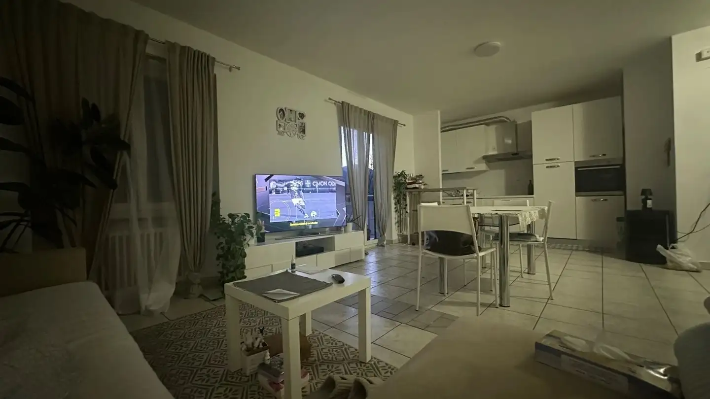 Wohnung mieten - 6500 Bellinzona - Foto 4