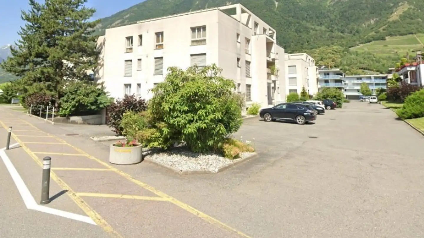 Überdachter Parkplatz mieten - Rue De Prévent 9, 1926 Fully