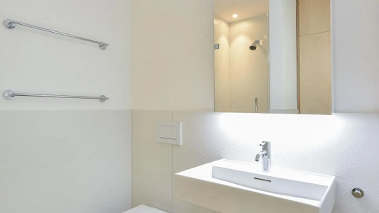 Appartamento in affitto - Plazza Staziun 6, 7013 Domat/Ems - Photo 4