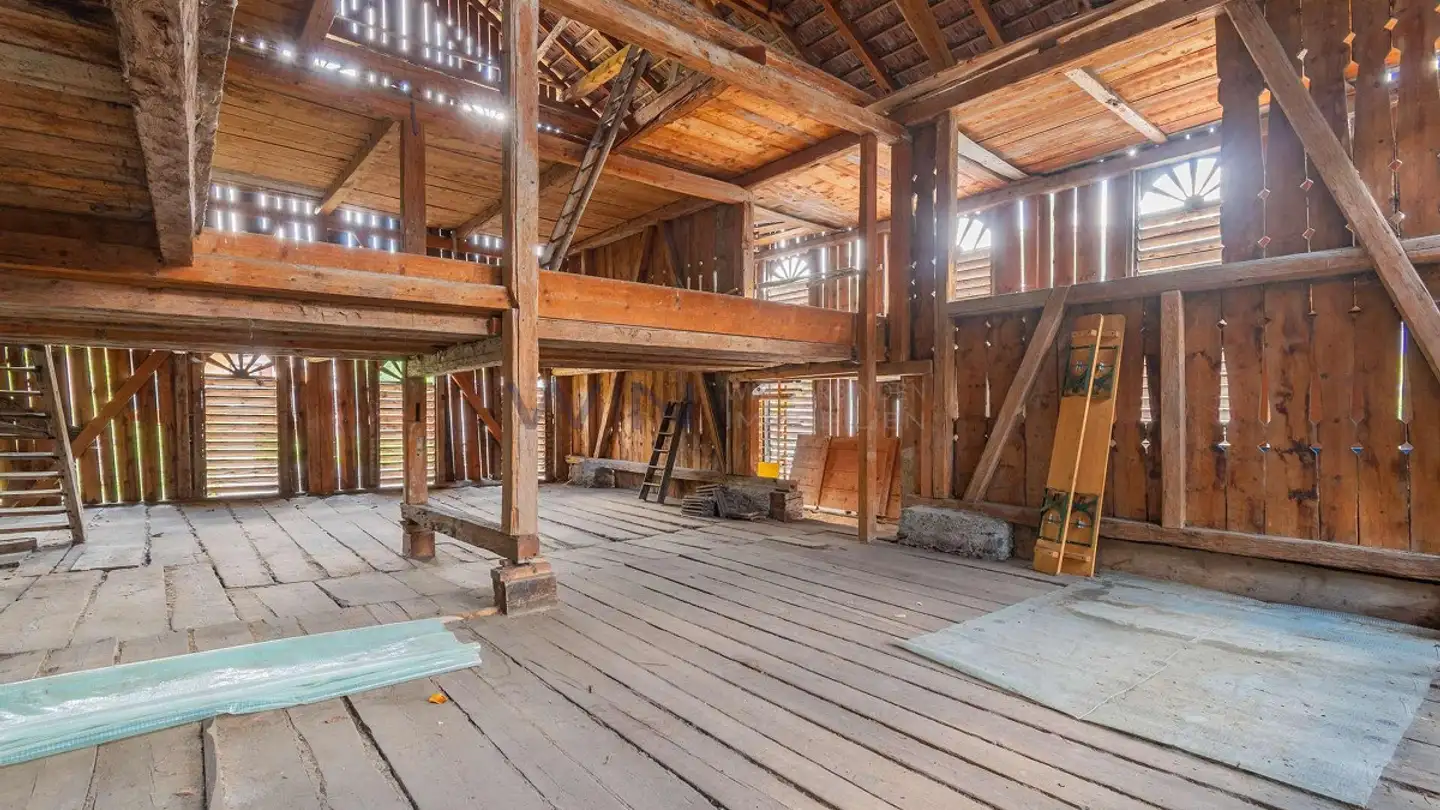 Farm for sale - Obergasse, 7494 Davos Wiesen