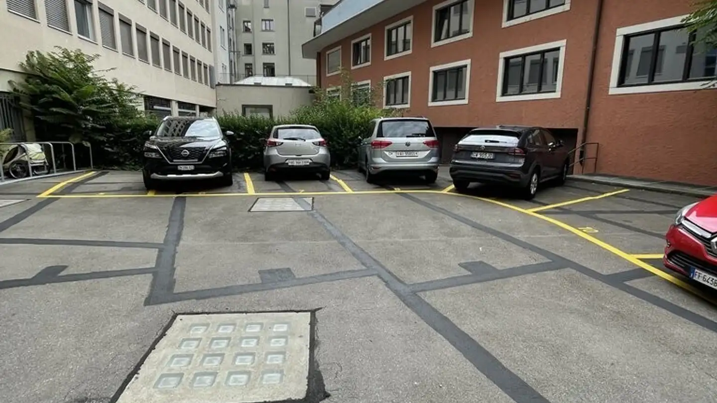 Parcheggio esterno in affitto - Bärengasse 25, 8001 Zürich - Photo 2