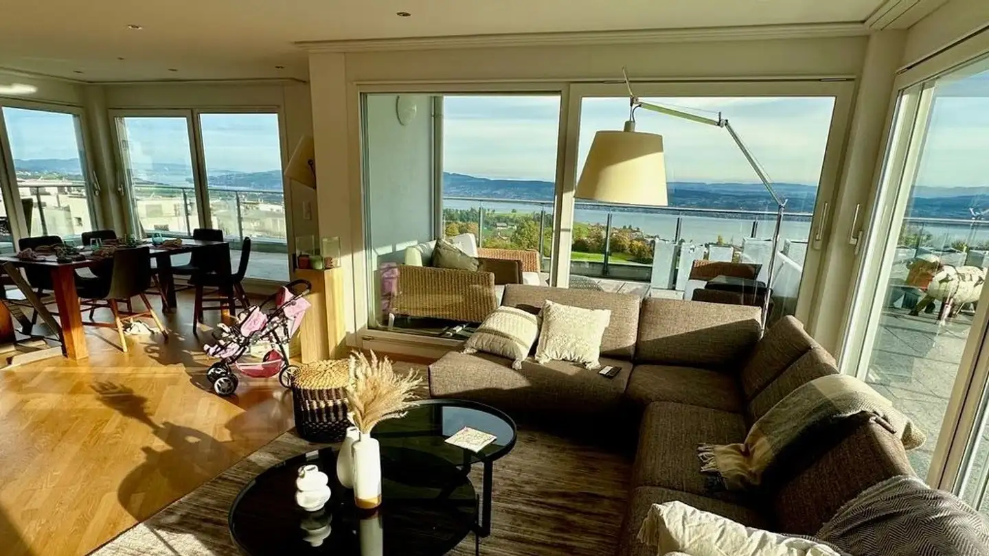 Penthouse for rent - Pfäffikonerstrasse 23, 8834 Schindellegi