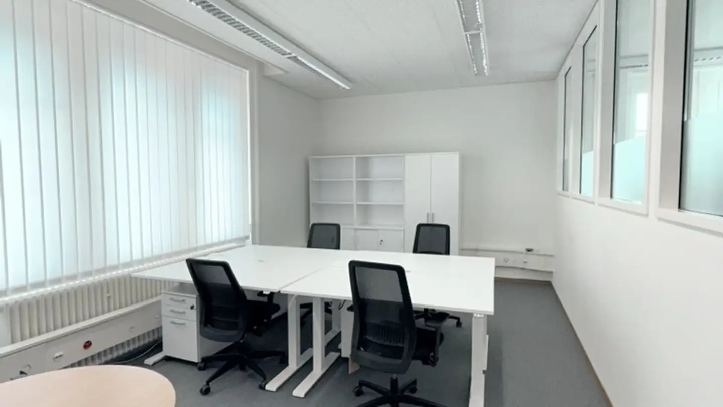 Commercial for rent - Place Numa-Droz 2, 2000 Neuchâtel - Photo 3