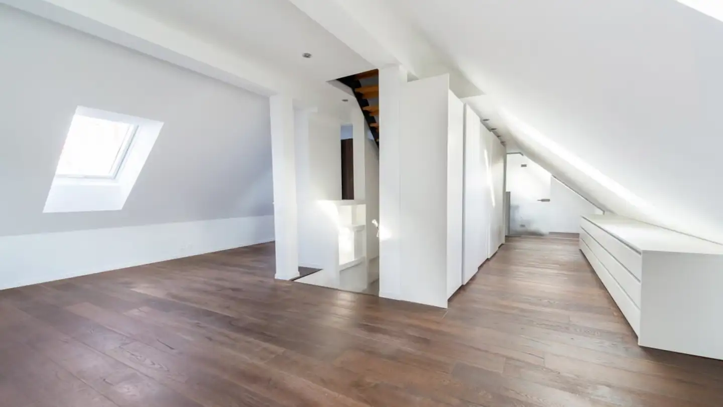 Attic flat for rent - Sihlfeldstrasse 83, 8004 Zürich - Photo 2
