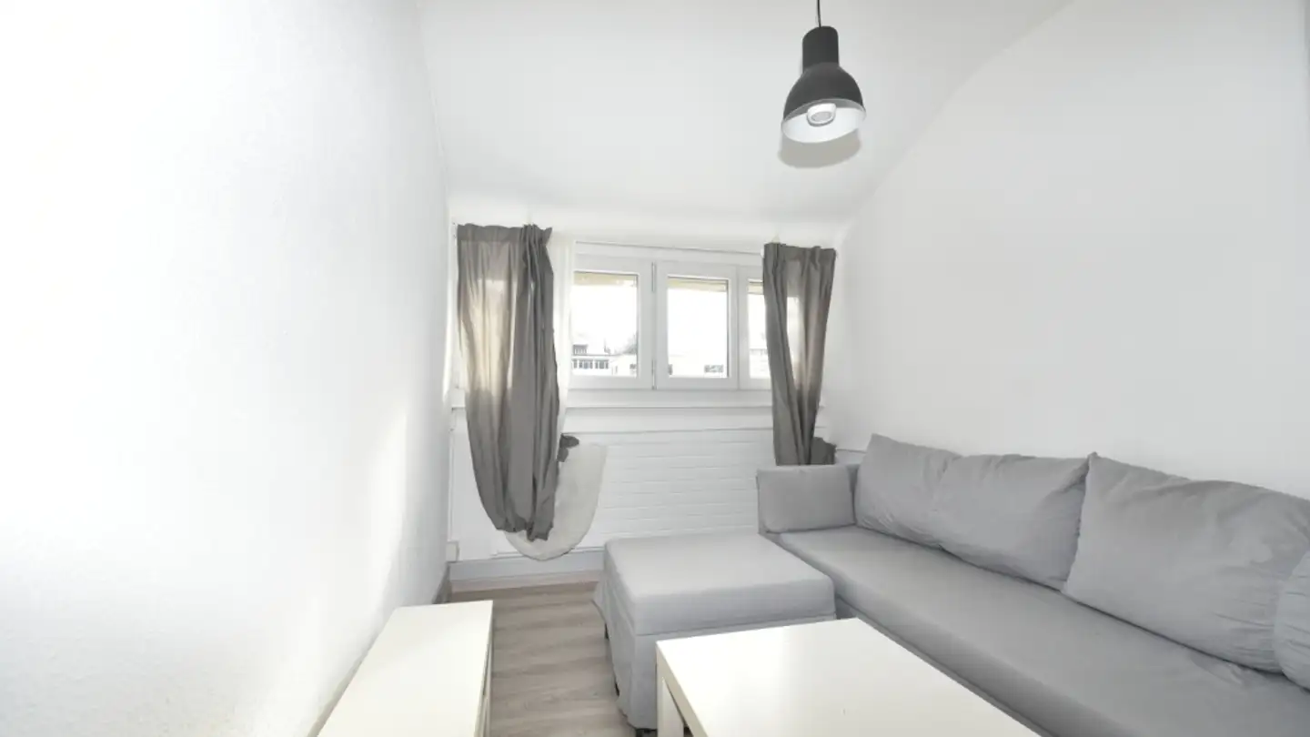 Appartement meublé à louer - Rue Du Commerce 53, 2300 La Chaux-de-Fonds - Photo 2