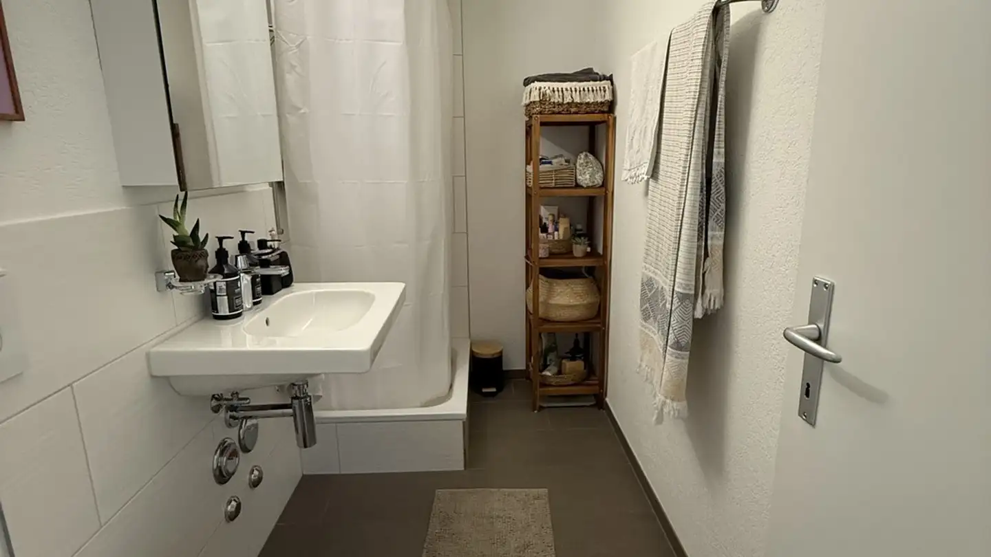 Apartment for rent - Industriestrasse 23, 8212 Neuhausen am Rheinfall - Photo 3