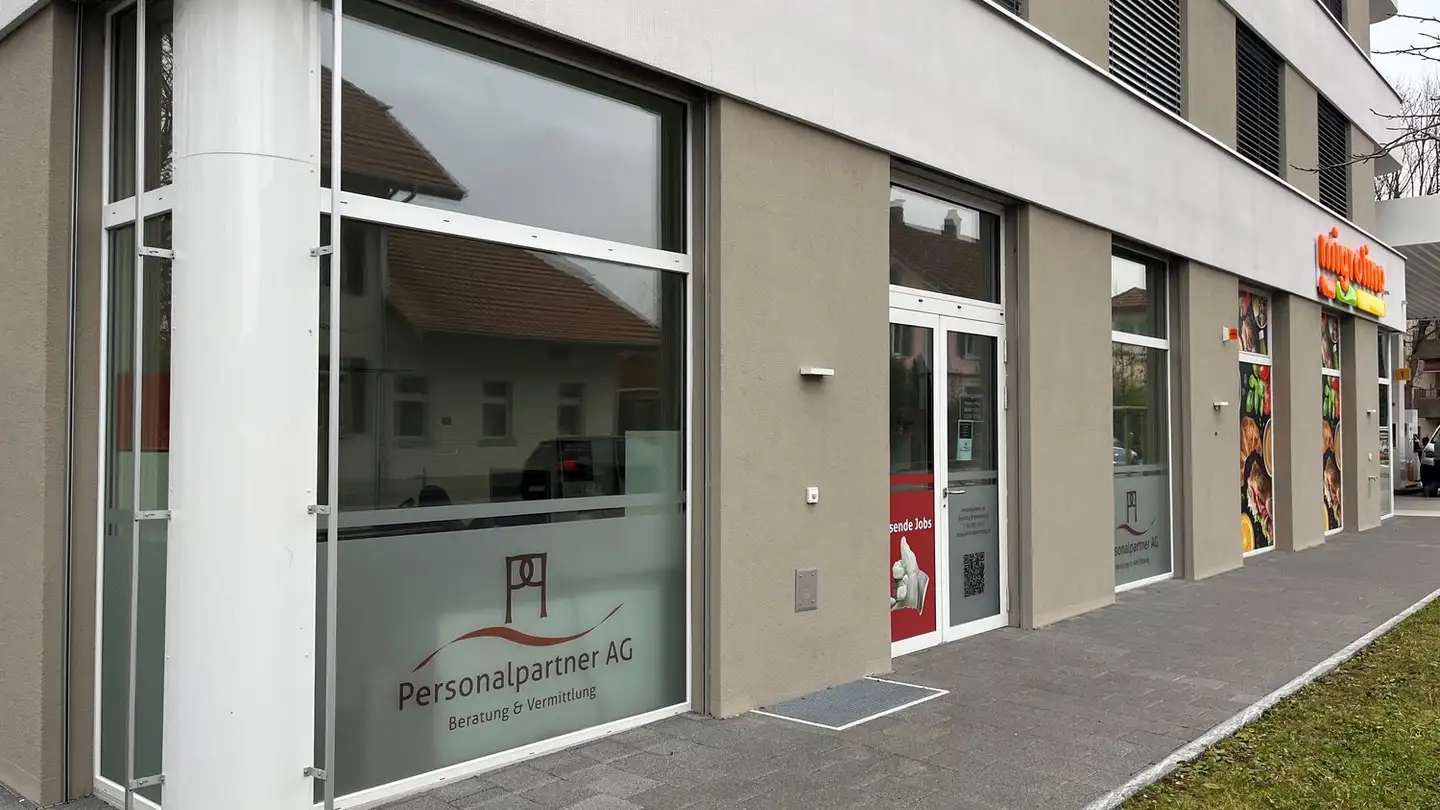 Bürofläche mieten - Kirchenfeldstrasse 34, 3250 Lyss - Foto 4