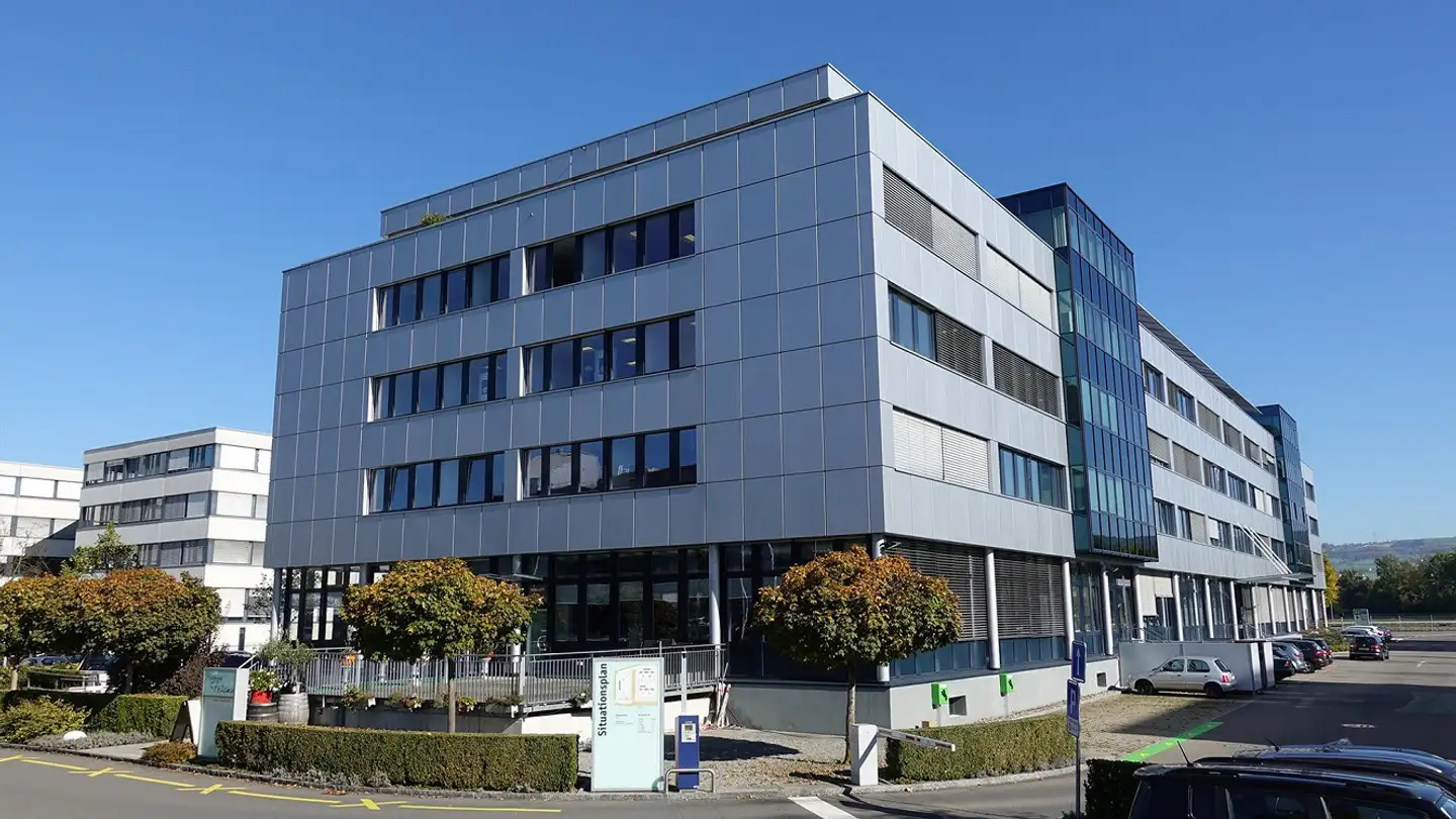 Bürofläche mieten - Hinterbergstrasse 22, 6312 Steinhausen