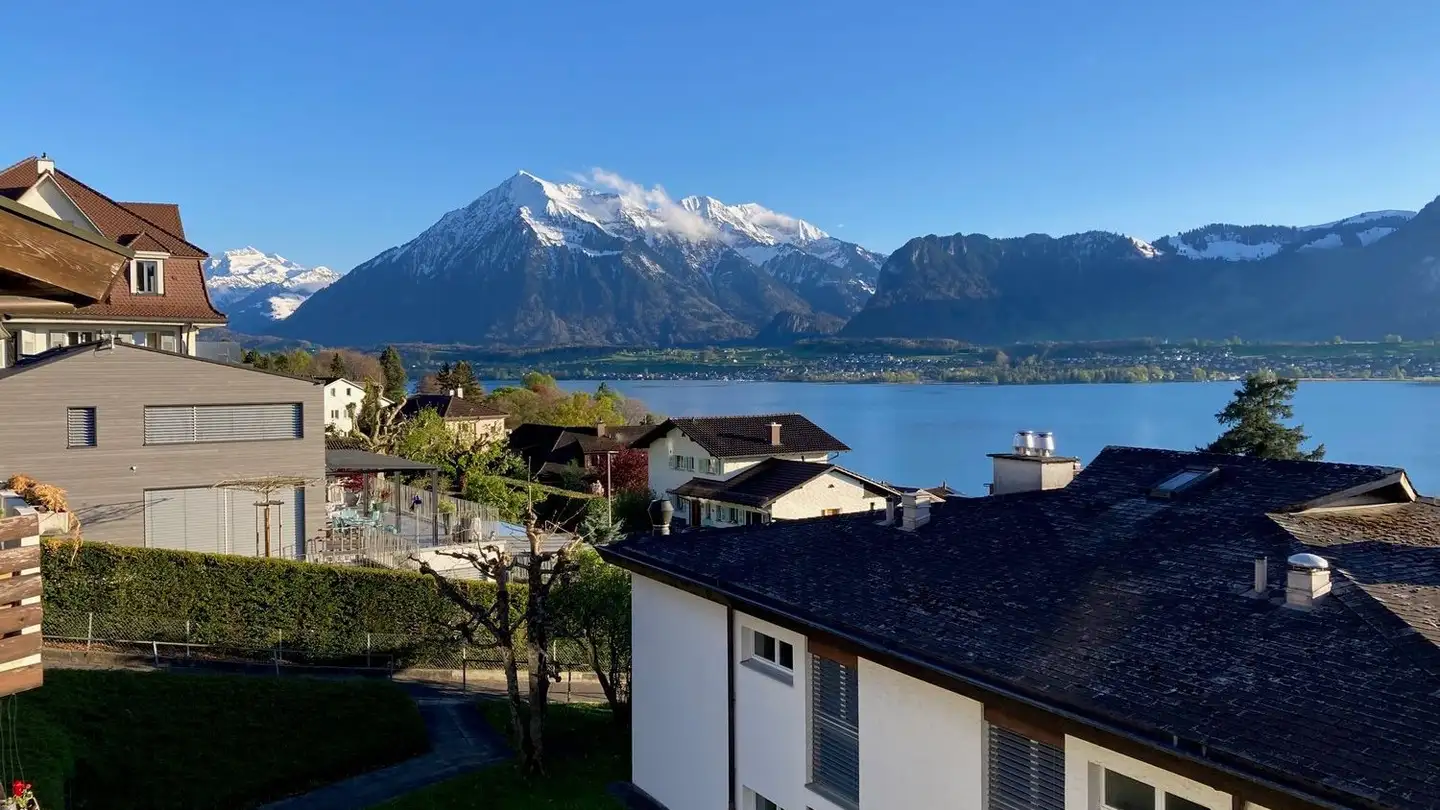 Attic flat for rent - Hünibachstrasse, 3652 Hilterfingen