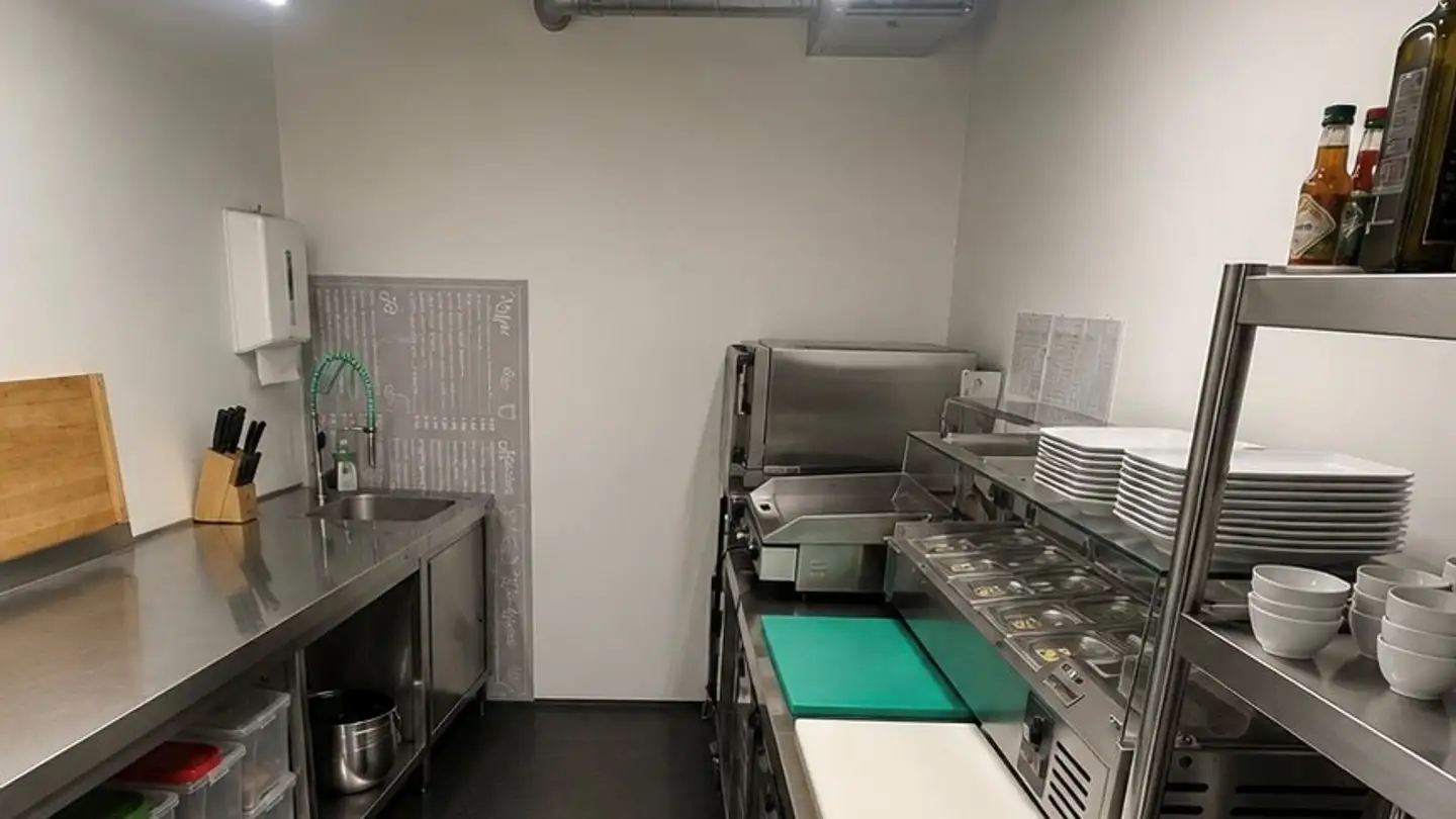 Commercial for rent - Dorfstrasse 10, 8630 Rüti ZH - Photo 4