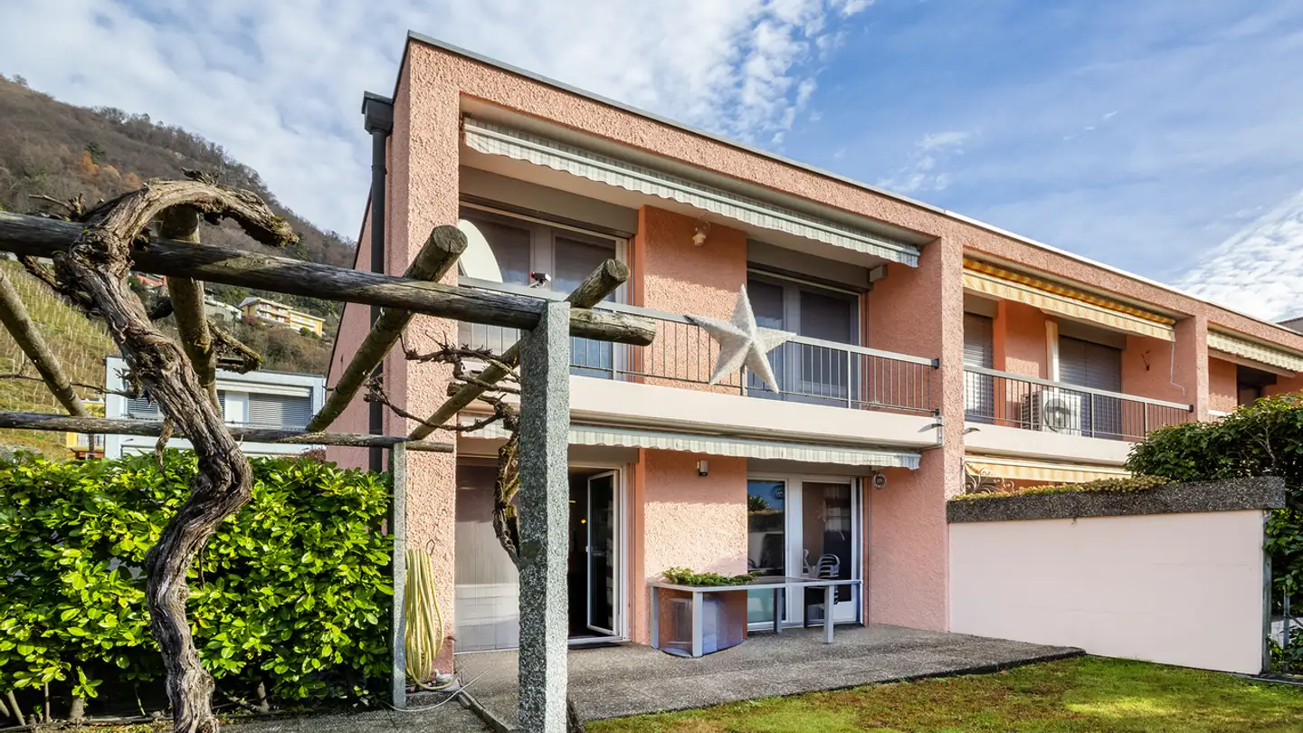 Casa grotta in vendita - Via Gaggiole, 6596 Gordola