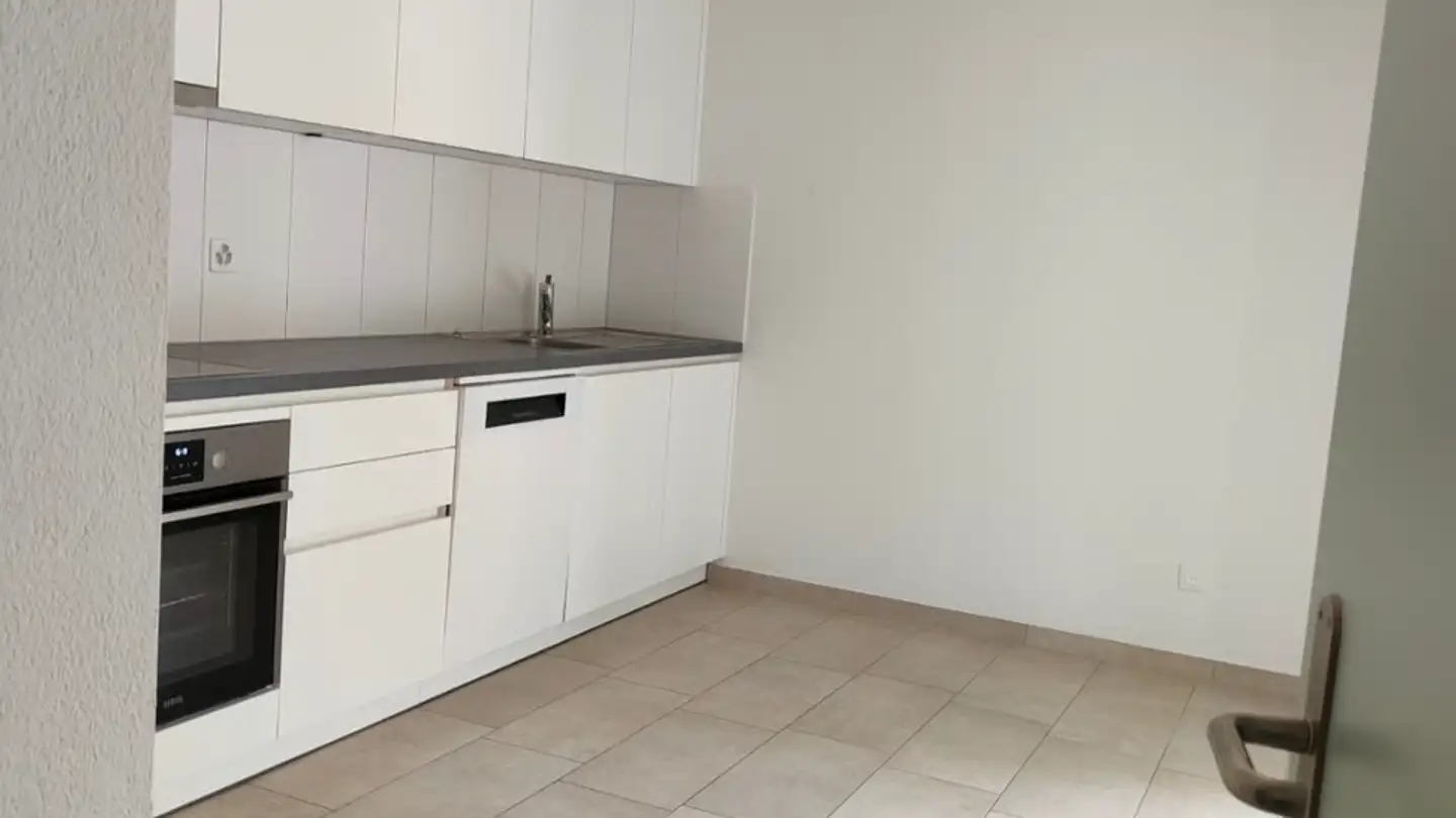 Apartment for rent - Via Arbigo 82a, 6616 Losone - Photo 2