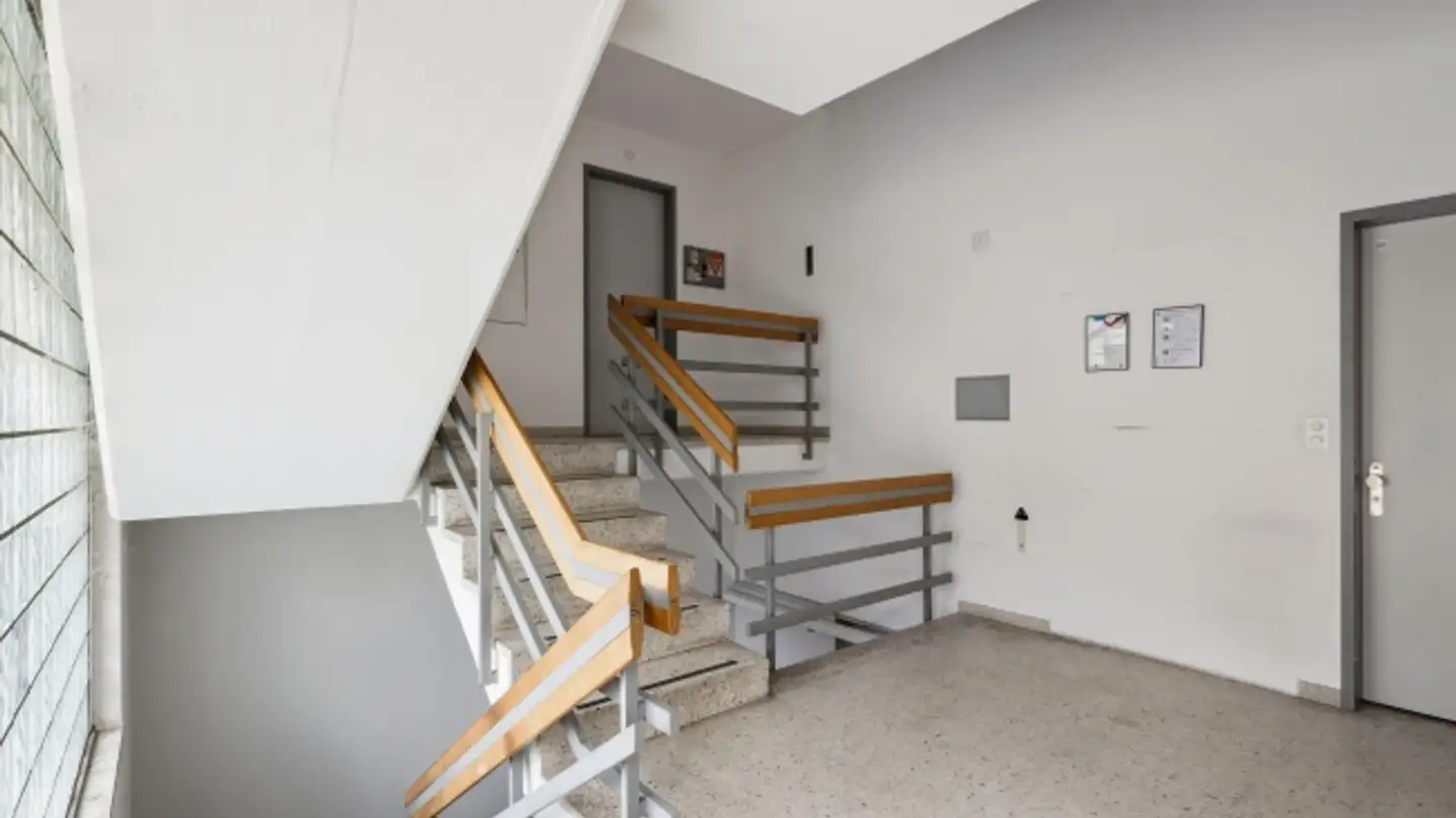 Office space for rent - Via Sciupina 6, 6532 Castione - Photo 3