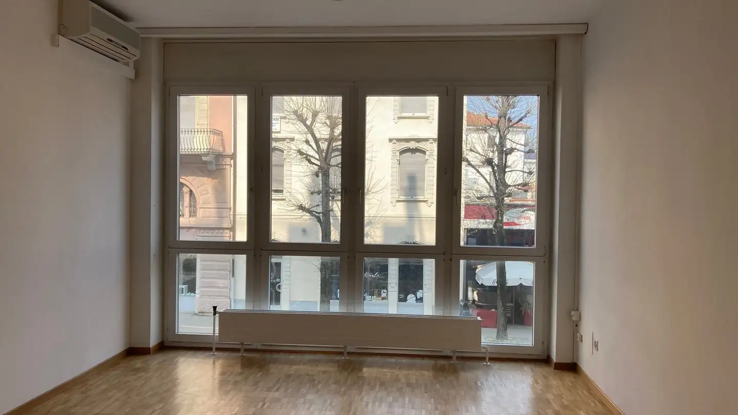 Spazio ufficio in affitto - Via Dei Pedroni 2, 6830 Chiasso - Foto 3