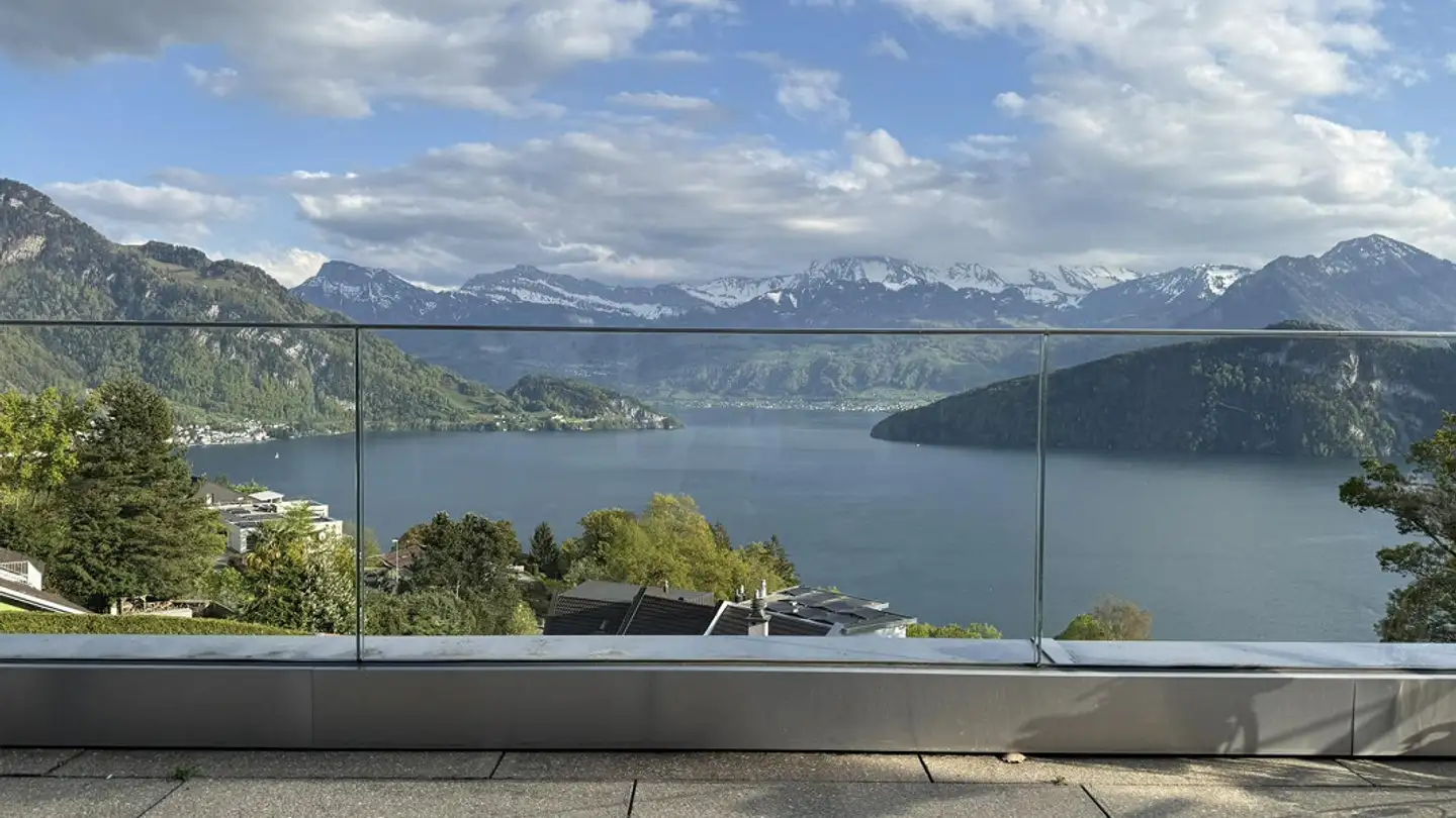 Stepped apartment for rent - Glattbergstrasse 7, 6353 Weggis