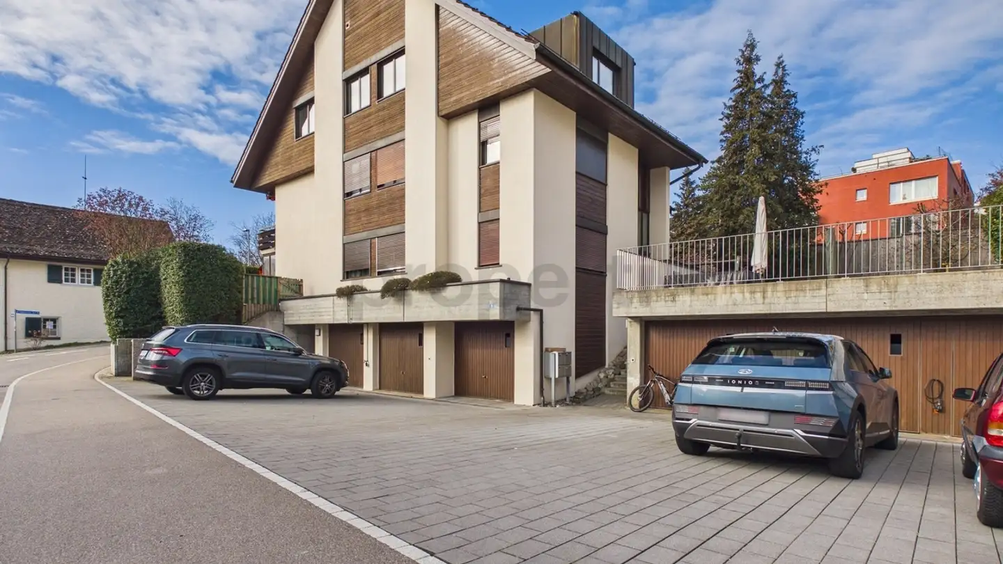 Attico in affitto - 8127 Forch