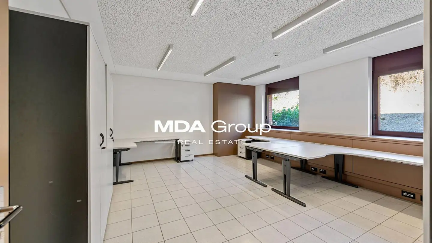 Spazio ufficio in affitto - Via Pian Scairolo, 6915 Pambio-Noranco - Photo 3