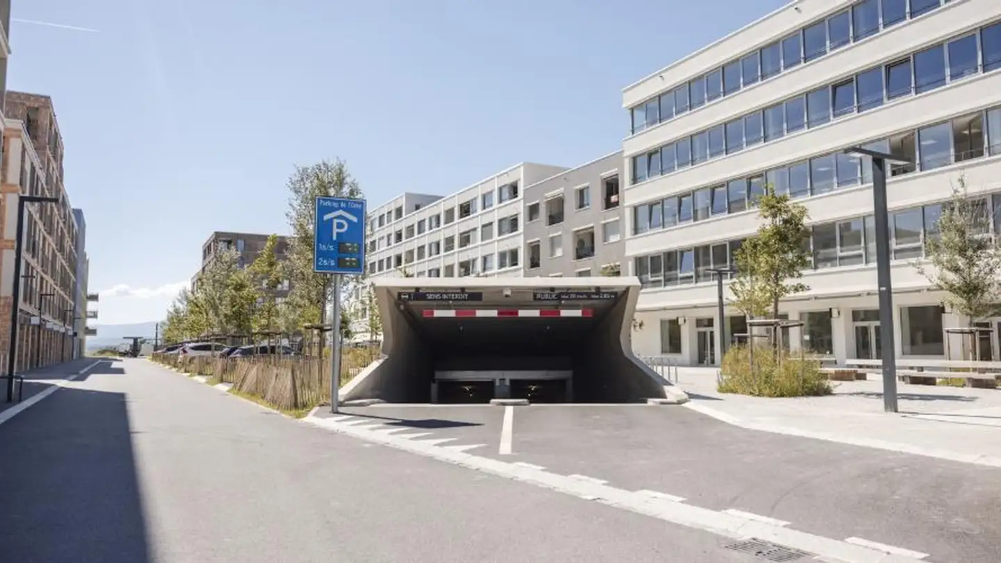 Commercial for rent - Rue Des Haies-Vives 5, 1023 Crissier