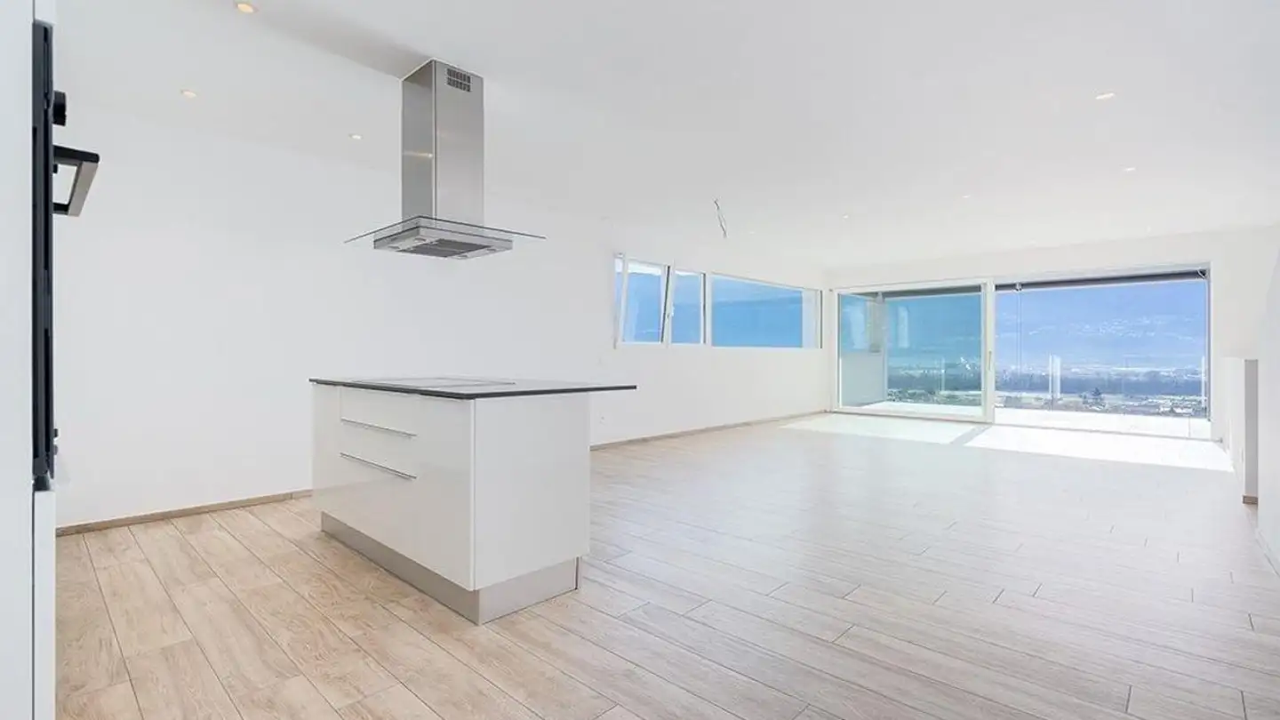 Stepped house for rent - 6514 Sementina